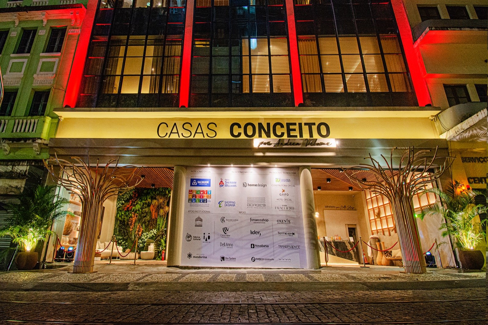 Homenagem ao Cabaré Tabaris marca inauguração da V Mostra Casas Conceito