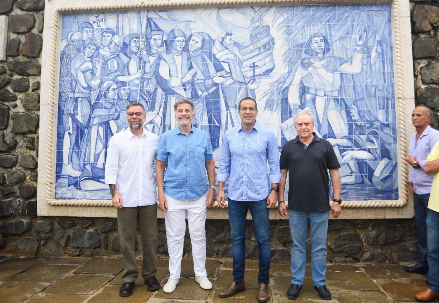 Prefeitura entrega monumentos revitalizados e realiza tombamento de 13 balaustradas antigas em Salvador