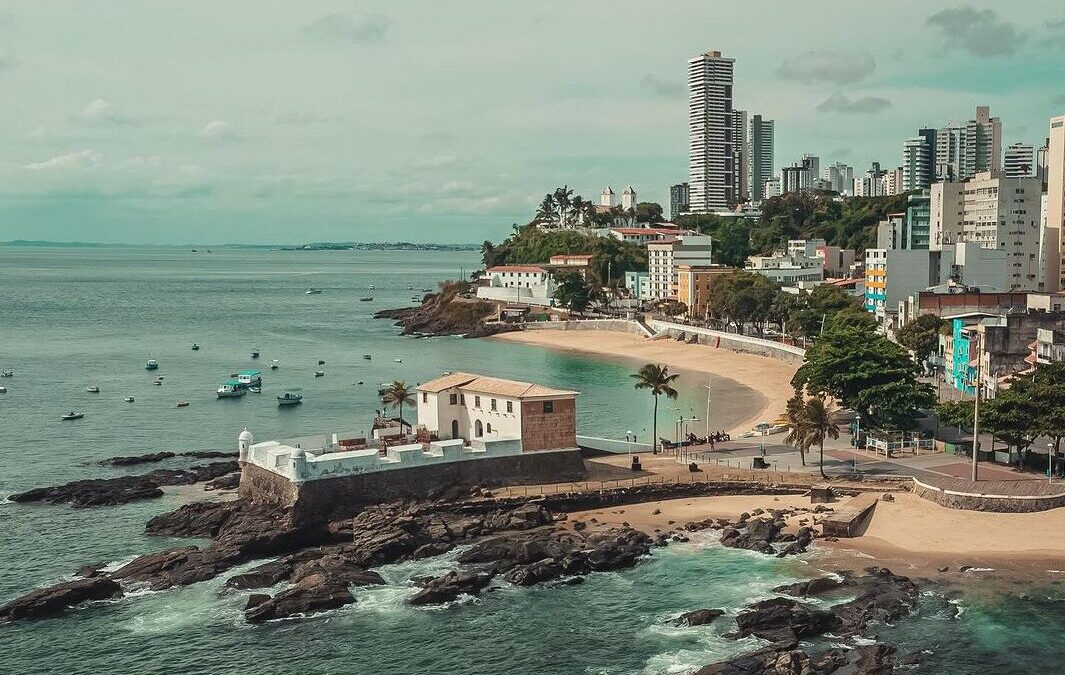 Pesquisa do IBGE aponta a Bahia como líder no turismo nacional