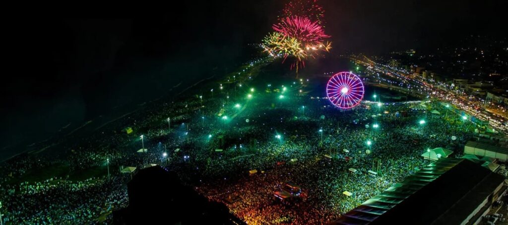 Festival Virada Salvador terá cinco dias de festa na Boca do Rio e Léo Santana na chegada do Ano Novo