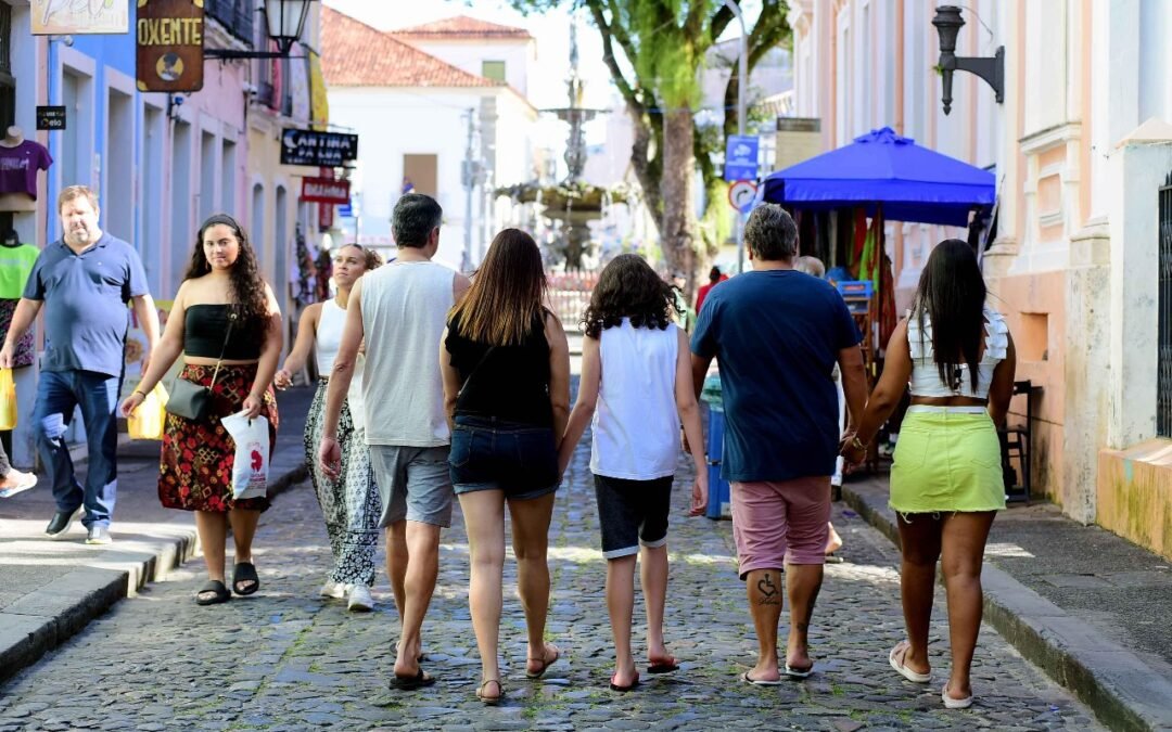 Salvador recebeu 2,6 milhões de turistas no primeiro trimestre de 2025