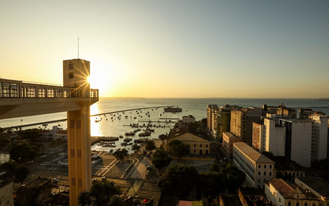 Elevador Lacerda recebe evento com foco em mini weddings e celebrações autorais