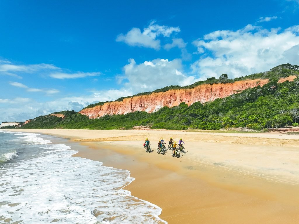 Bahia registra crescimento histórico na entrada de turistas internacionais entre janeiro e novembro de 2025
