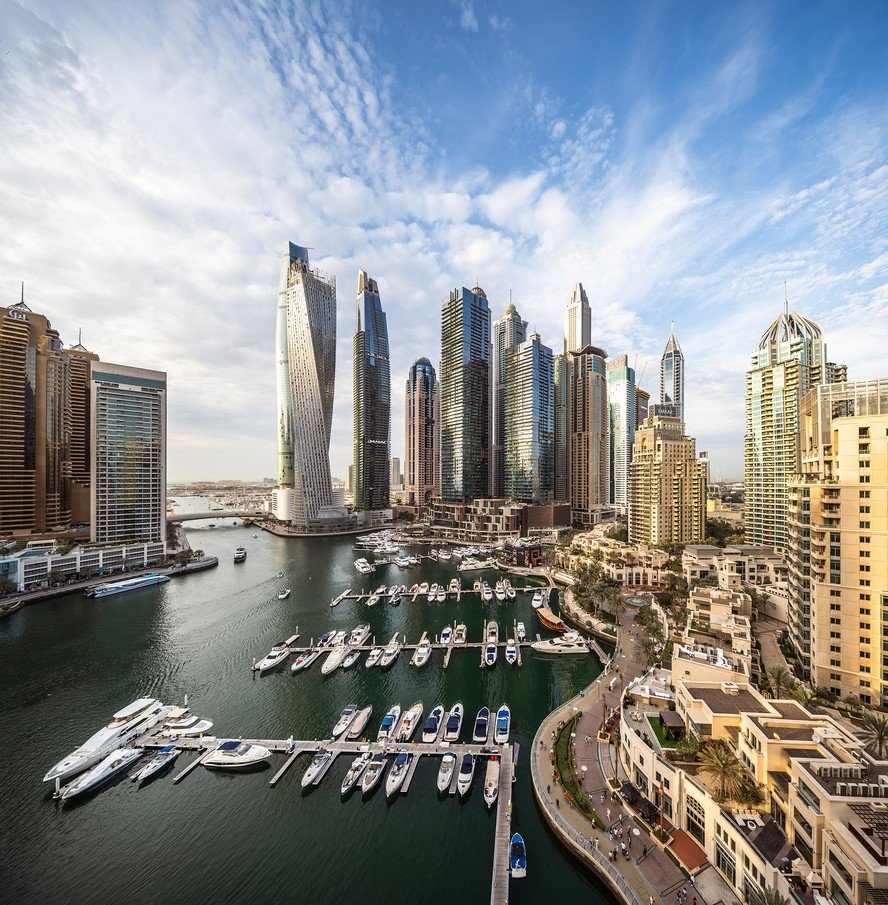 Dubai terá primeira rua do mundo pavimentada com ouro