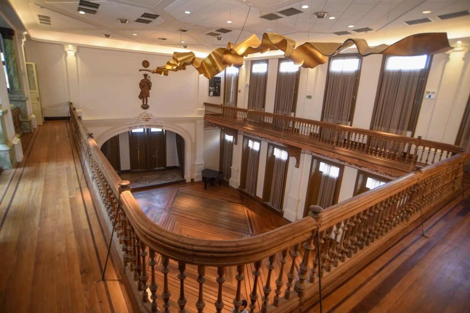 Palacete Tirachapéu é premiado no Oscar do design mundial