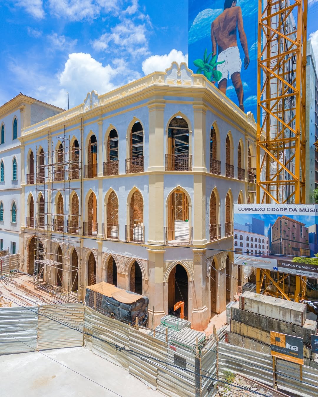 Obras da Escola de Música e da Sala Letieres Leite avançam e devem reforçar turismo cultural em Salvador