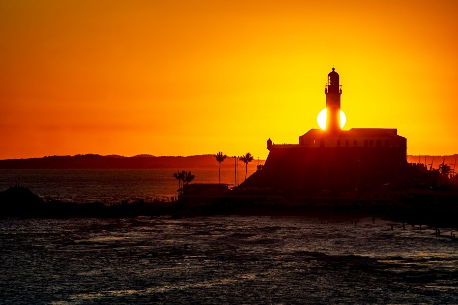 Salvador lidera desenvolvimento de plataforma global com inteligência artificial para monitorar riscos de calor extremo